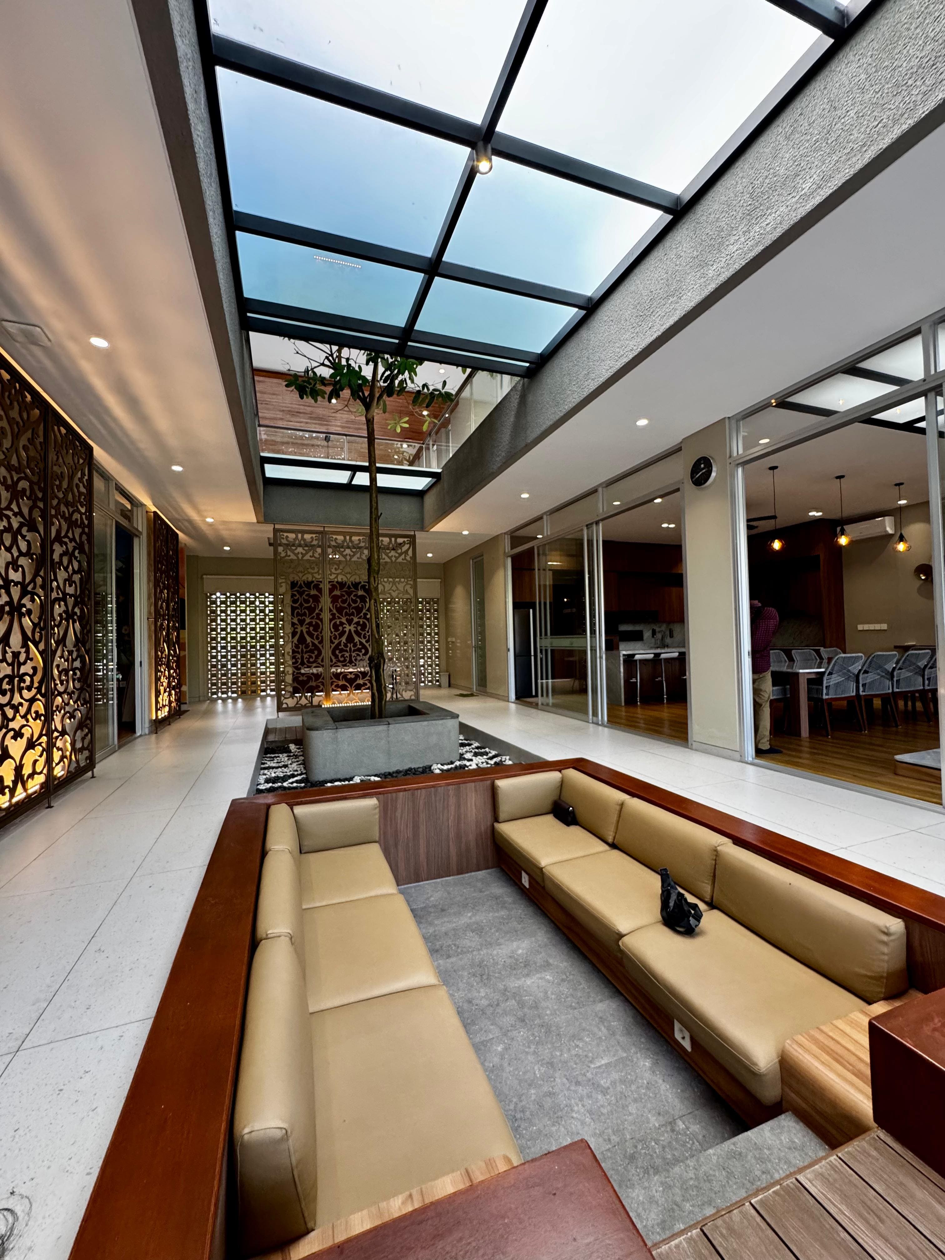 Properti terdaftar untuk dijual atau disewa - Villa Luxury Modern Di Jimbaran Dekat Pantai 
